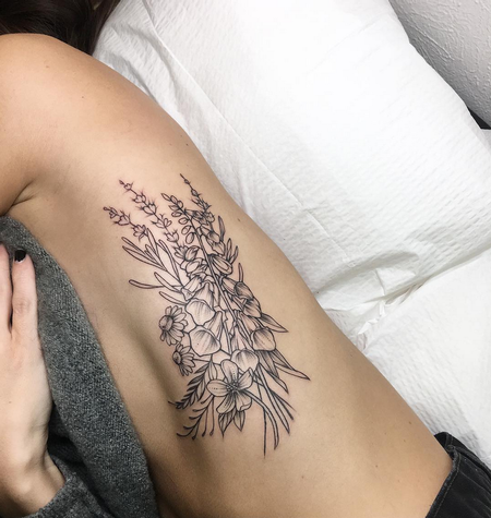 Tattoos - Floral on Ribs. Instagram @MichaelBalesArt - 125155